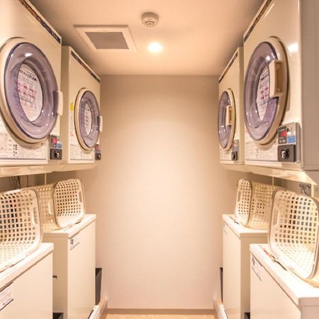 Hotel Livemax Hakataekimae Fukuoka  Exteriör bild