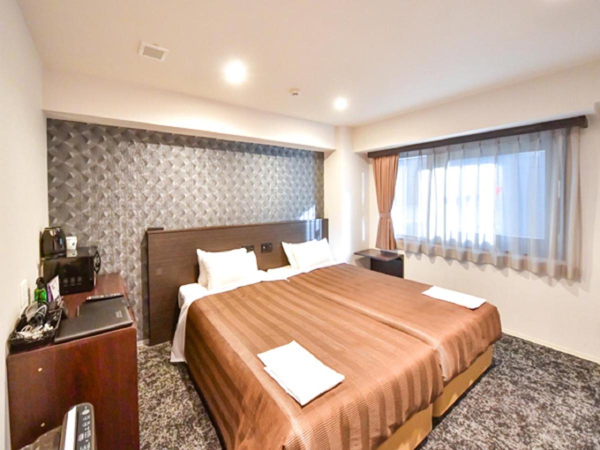 Hotel Livemax Hakataekimae Fukuoka  Exteriör bild