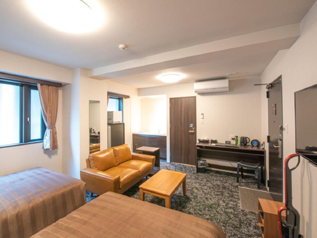 Hotel Livemax Hakataekimae Fukuoka  Exteriör bild